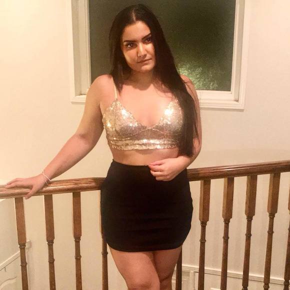 Meet your Posher, Julia - Picture 1 of 1